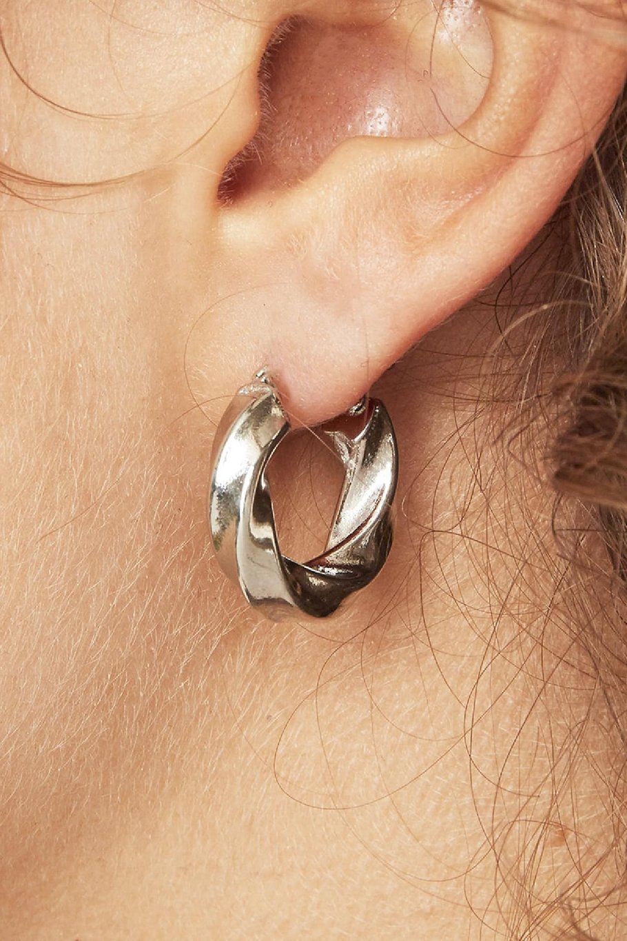 Ohrringe Hoops Swirl Goldfarbe Edelstahl Bild3